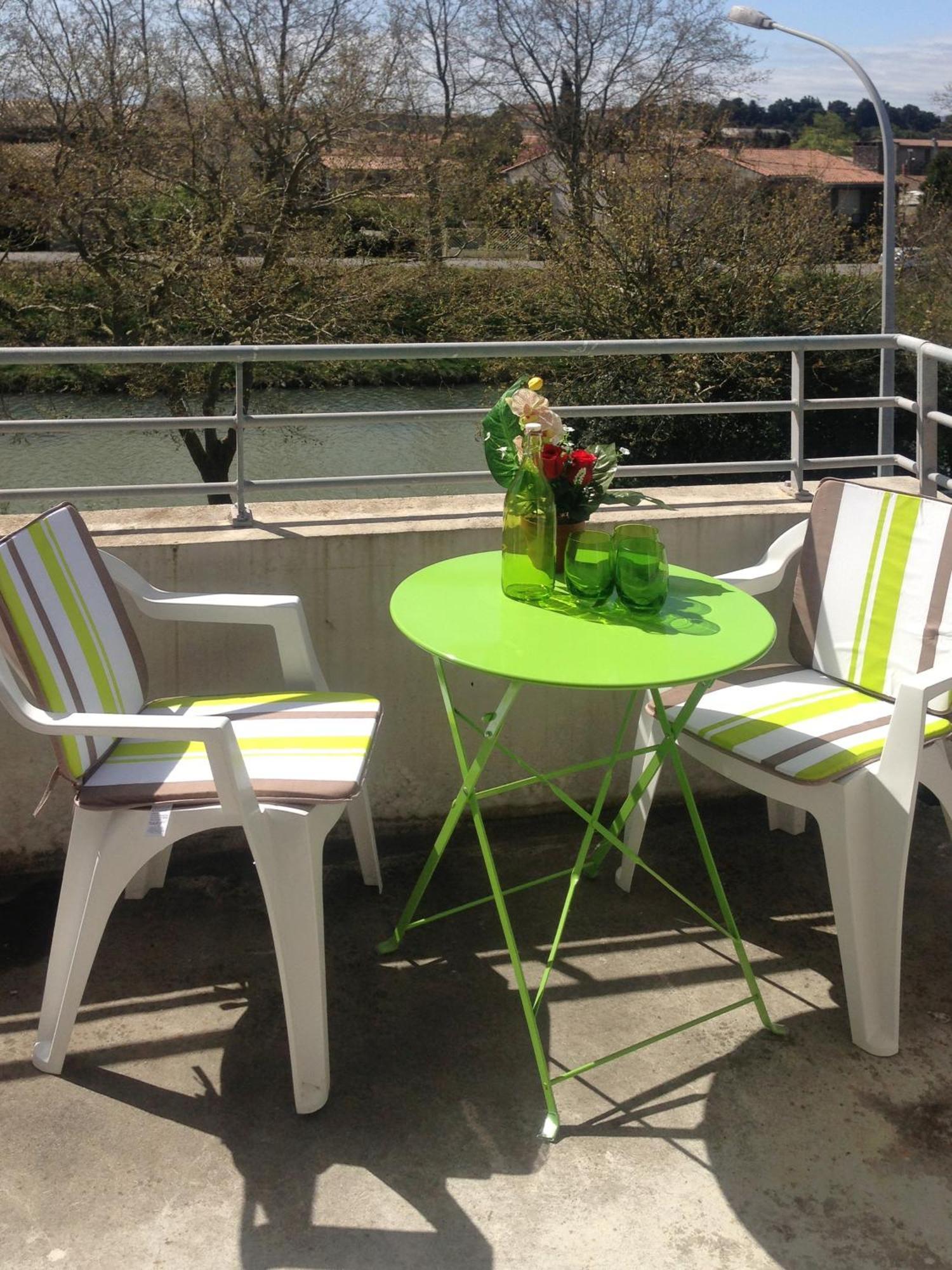 Appartement Charmant A Carcassonne Avec Terrasse Exterior foto